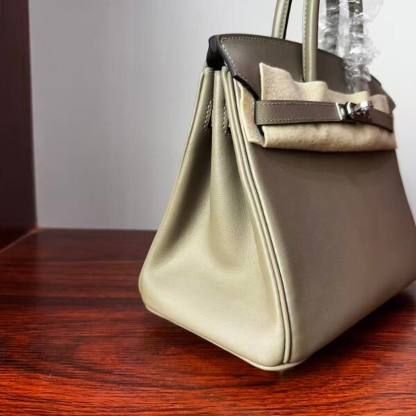 Birkin 25 Handcrafted Saddle stitch  Gris Neve Swift Leather with Palladium Hardware Palladium  Hardware Hand stitched authentic hand-sewn