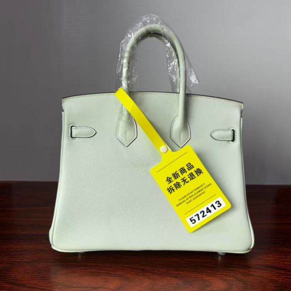 Birkin 25 Hand stitched Bubblegum Pink Swift Leather Palladium Hardware Vert Fizz  authentic hand-sewn Saddle stitch Handcrafted