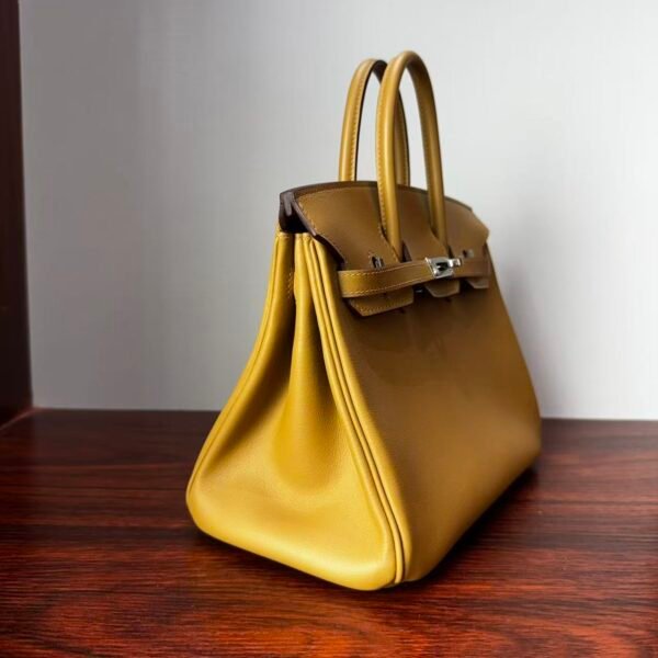 Birkin 25 Biscuit color Jean Swift Palladium Hardware Entirely hand-stitched Original factory leather