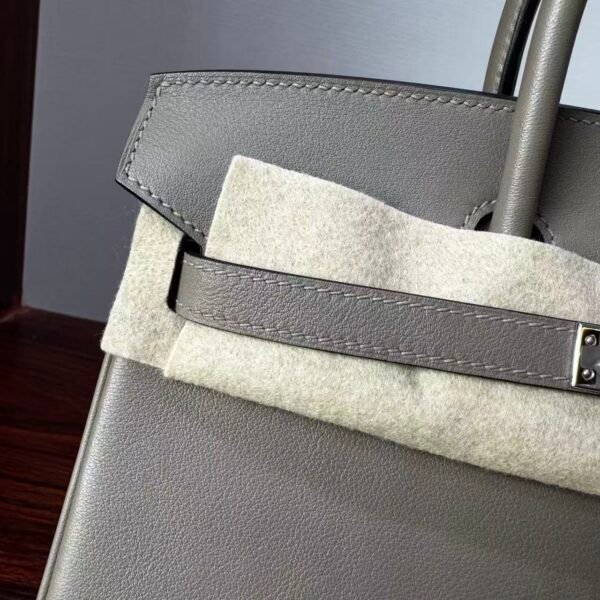Birkin 25 Handcrafted Saddle stitch  Gris Neve Swift Leather with Palladium Hardware Palladium  Hardware Hand stitched authentic hand-sewn