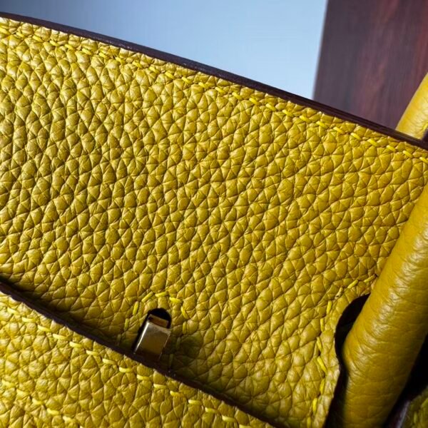 Birkin 25 Saddle stitch Gold 9D Epsom Leather with Gold Hardware Hand stitched authentic hand-sewn 5 Birkin 25 Saddle stitch Gold 9D Epsom Leather with Gold Hardware Hand stitched authentic hand-sewn