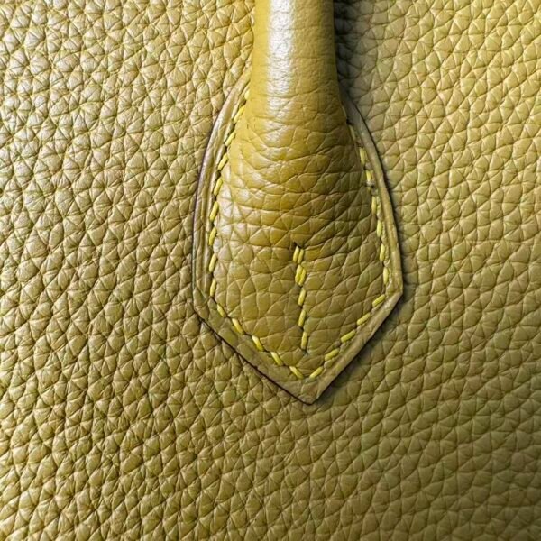 Birkin 25 Saddle stitch Gold 9D Epsom Leather with Gold Hardware Hand stitched authentic hand-sewn 9 Birkin 25 Saddle stitch Gold 9D Epsom Leather with Gold Hardware Hand stitched authentic hand-sewn