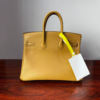 Birkin 25 Biscuit color Jean Swift GOLD Hardware Entirely hand-stitched Original factory leather 4 Birkin 25 Biscuit color Jean Swift GOLD Hardware Entirely hand-stitched Original factory leather