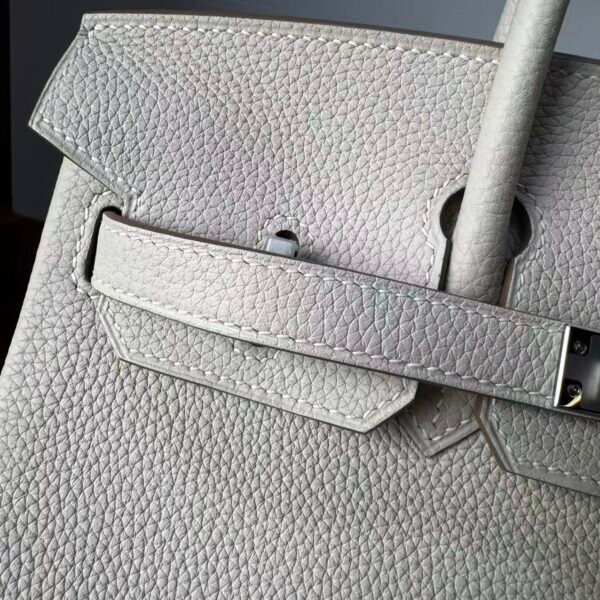 Birkin 25  Saddle stitch authentic hand-sewn Togo Leather in Milkshake White with Silver Hardware Hand stitched Handcrafted Birkin 25  Saddle stitch