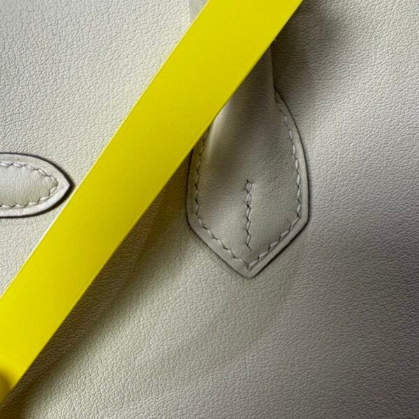 Birkin 25 Bleu Lin Swift Palladium Hardware  Jaune Milton Handmade women's handbag Biscuit-colored Swift leather