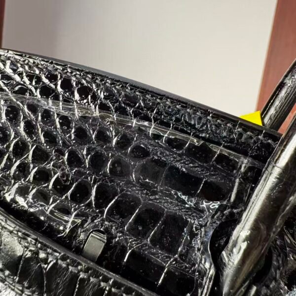 Birkin 25 Saddle stitch Hand stitched Black Porosus Crocodile Silver Hardware authentic hand-sewn Handcrafted