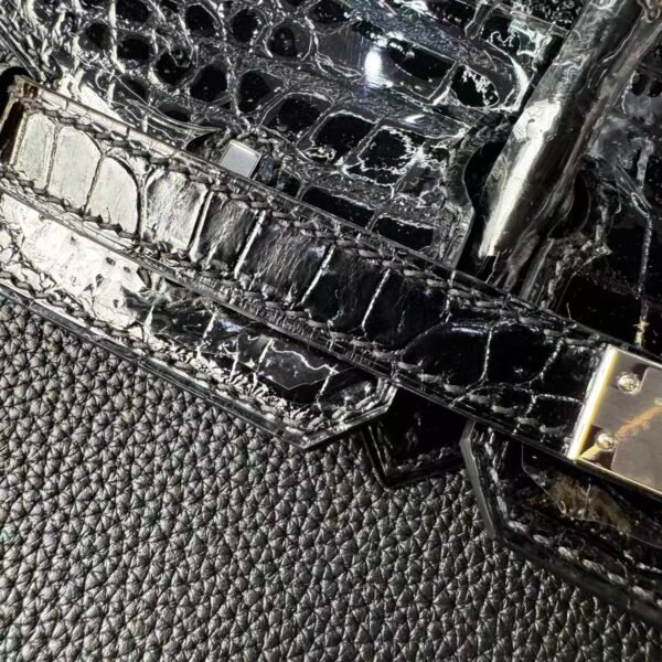 Birkin 25 Saddle stitch Hand stitched Black Porosus Crocodile Silver Hardware authentic hand-sewn Handcrafted