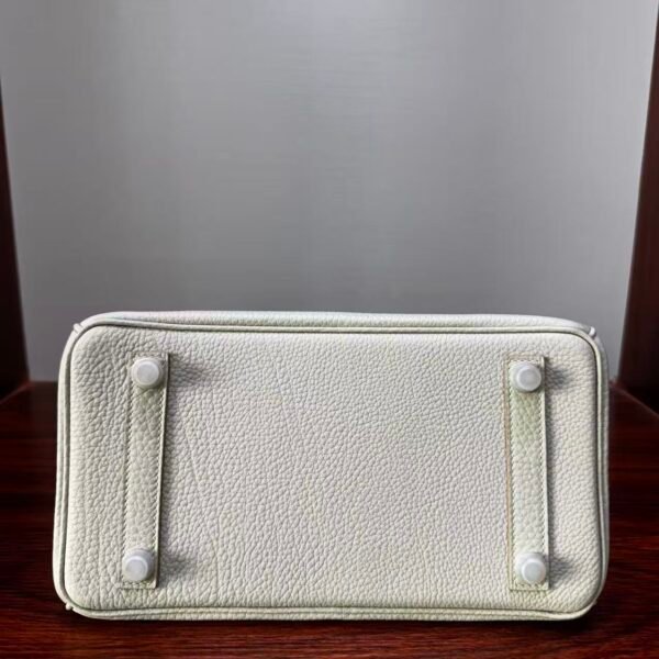 Birkin 25 authentic hand-sewn Handcrafted Pearl Grey Togo Silver sophisticated Hand stitched