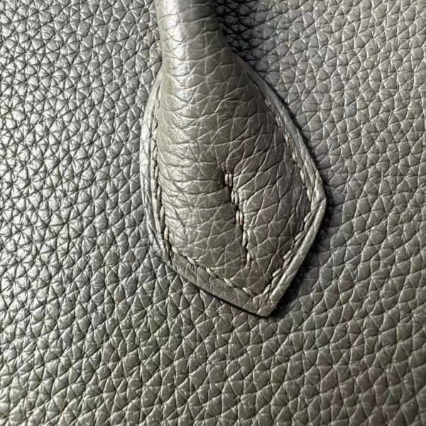 Birkin 25 Saddle stitch authentic hand-sewn Togo Leather in Cumulus Grey with Silver Hardware Hand stitched Handcrafted 8 Birkin 25 Saddle stitch authentic hand-sewn Togo Leather in Cumulus Grey with Silver Hardware Hand stitched Handcrafted