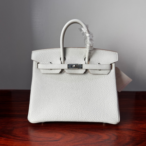 Birkin 25 Handcrafted Togo authentic hand-sewn Leather Mushroom White Silver Hardware Saddle stitch Hand stitched
