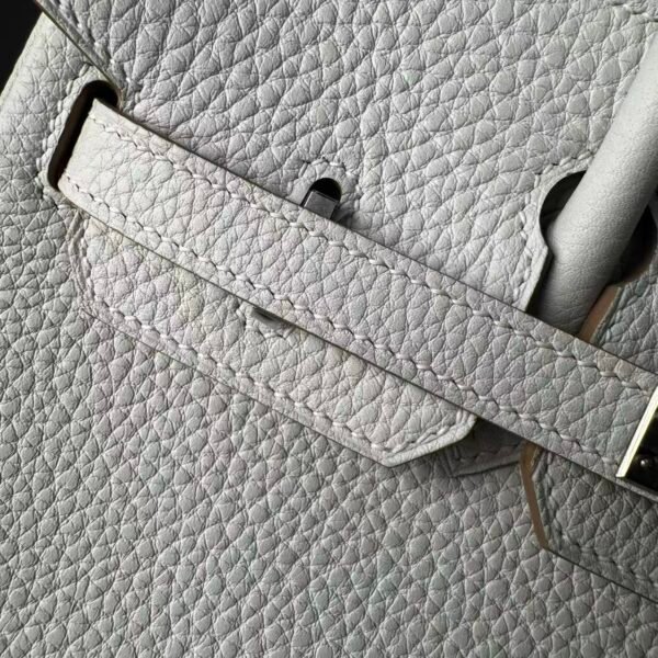 Birkin 25 Handcrafted Togo authentic hand-sewn Leather Mushroom White Silver Hardware Saddle stitch Hand stitched