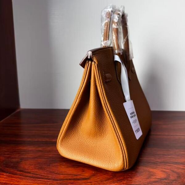 Birkin 25 Brown Togo Gold Hardware Hand stitched