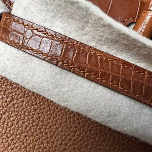Birkin 25 Handcrafted  Saddle stitch Shiny American Alligator, Gold Brown, Gold Hardware Hand stitched authentic hand-sewn