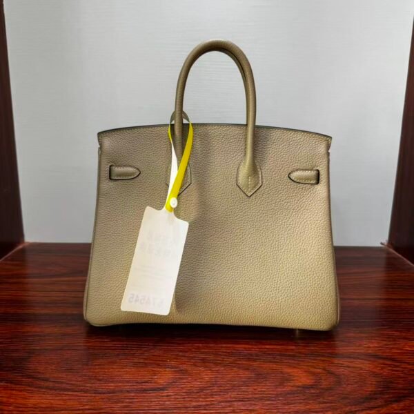 Birkin 25 Saddle stitch authentic hand-sewn in Malta Togo Leather with Silver Hardware Hand stitched Handcrafted 3 Birkin 25 Saddle stitch authentic hand-sewn in Malta Togo Leather with Silver Hardware Hand stitched Handcrafted