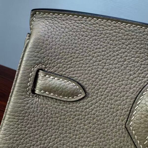 Birkin 25 Saddle stitch authentic hand-sewn in Malta Togo Leather with Silver Hardware Hand stitched Handcrafted 7 Birkin 25 Saddle stitch authentic hand-sewn in Malta Togo Leather with Silver Hardware Hand stitched Handcrafted