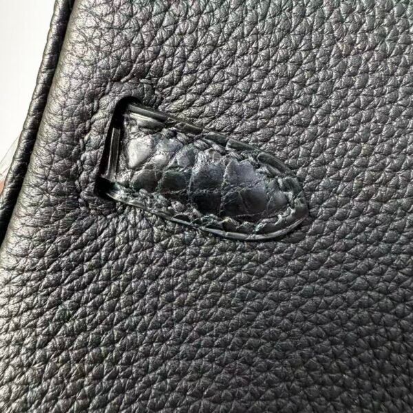 Birkin 25 Handcrafted Saddle stitch Touch Noir Black Nile Crocodile Gold Hardware Hand stitched authentic hand-sewn 6 Birkin 25 Handcrafted Saddle stitch Touch Noir Black Nile Crocodile Gold Hardware Hand stitched authentic hand-sewn